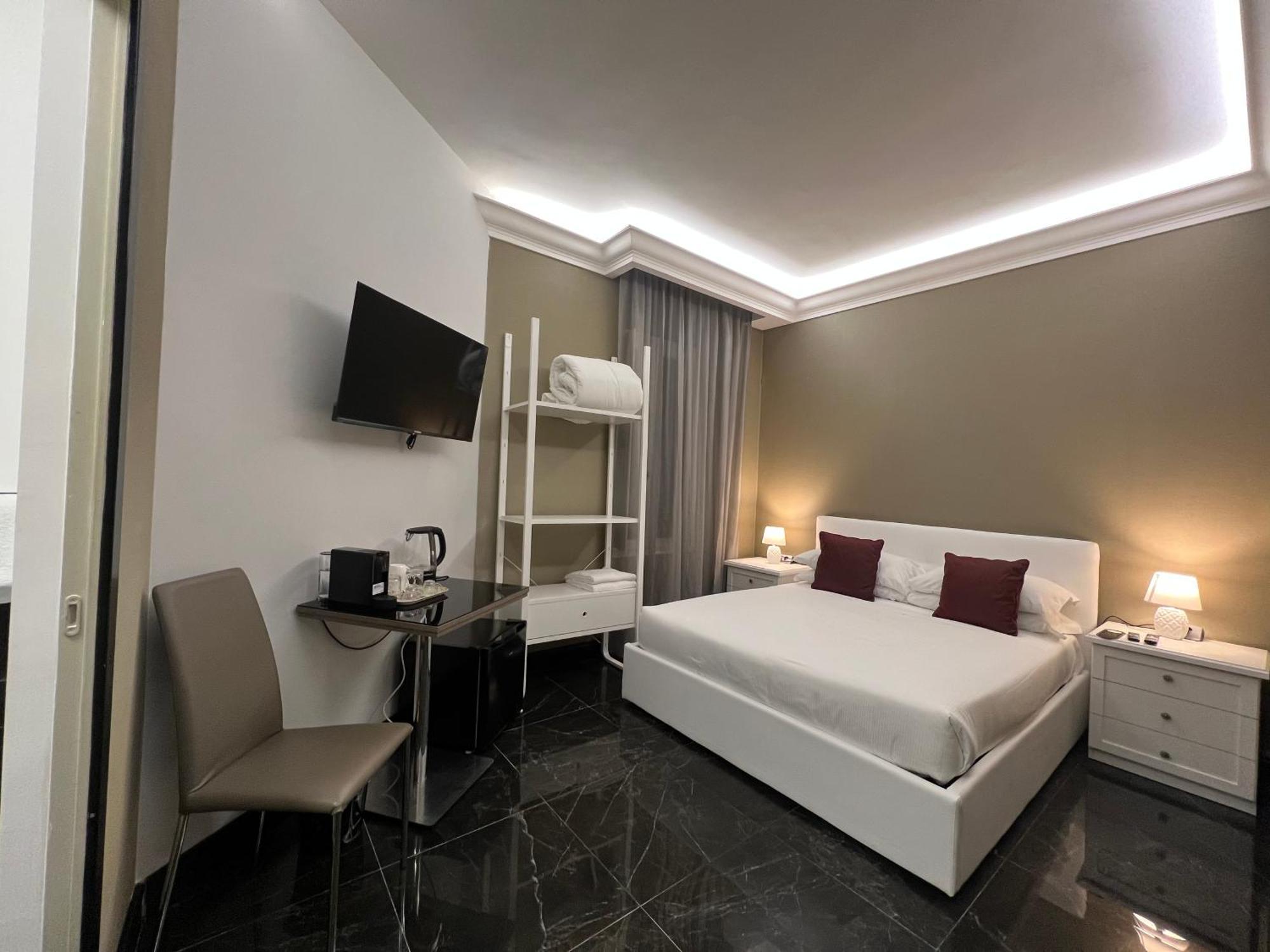 רומא Bq House Colosseo Luxury Rooms מראה חיצוני תמונה